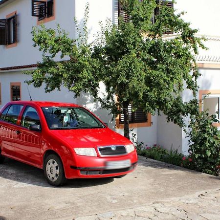 Apartments Slavica - Free Parking Jezera Dış mekan fotoğraf