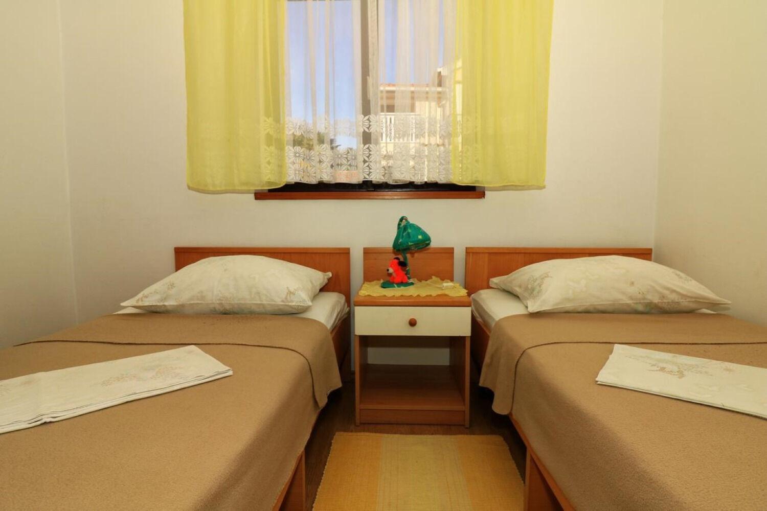 Apartments Slavica - Free Parking Jezera Dış mekan fotoğraf